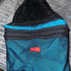 Round 2 Duffle Blue and Black Mesh Bag - Zip Bottom Netted Top w/Straps - NWT